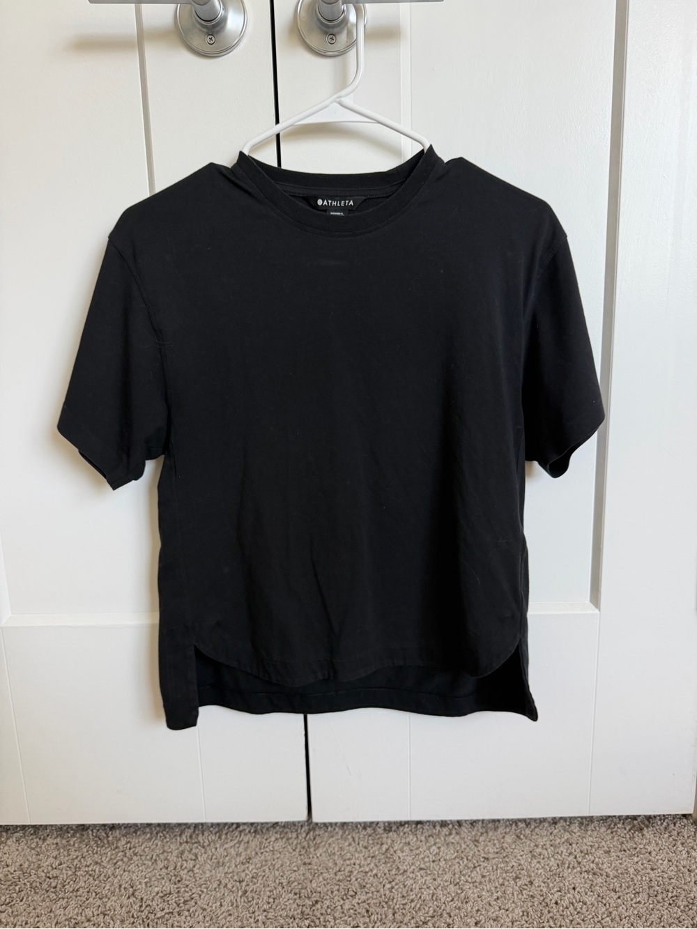 Athleta Women's Black Short-Sleeve Tee